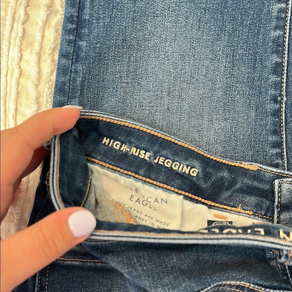 American Eagle Outfitters Dark Blue High Rise Jeggings - Picture 6 of 8